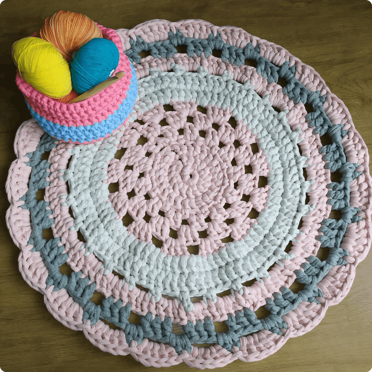 alfombra redonda en trapillo